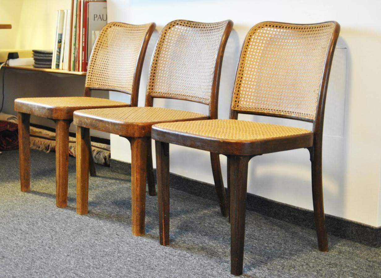 Gem Of Midcentury Design Apartment Wina Bagian luar foto